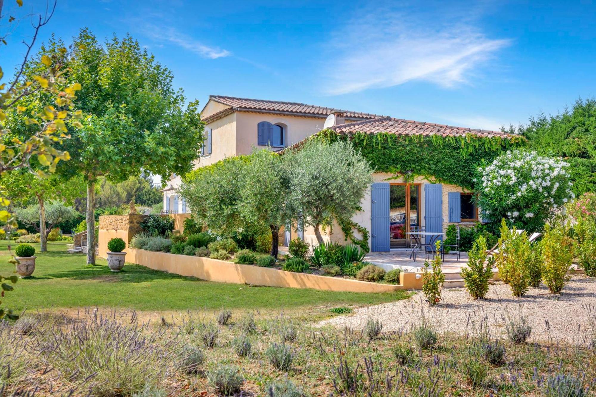 Apartment I Bastide La Graviere I Electio